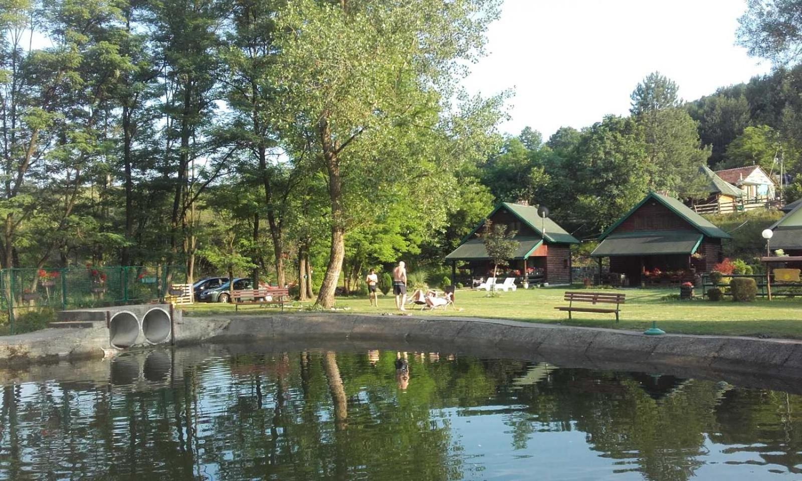 Holiday Homes Biser Lopatnice Lopatnica Luaran gambar